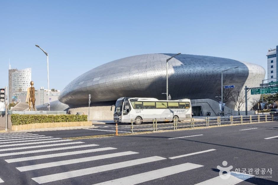 Dongdaemun Design Plaza (DDP) — family-friendly place in Seoul, Korea