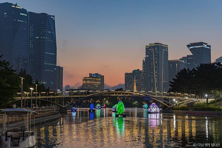 Songdo Central Park, a family-friendly park in Incheon