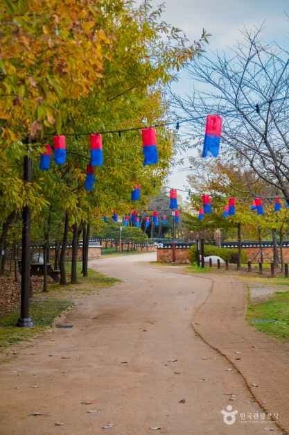 Wolmi Park, a family-friendly park in Incheon
