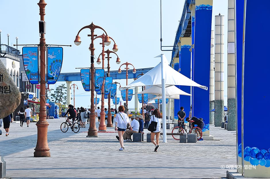 Wolmi Culture Street, a family-friendly park in Incheon