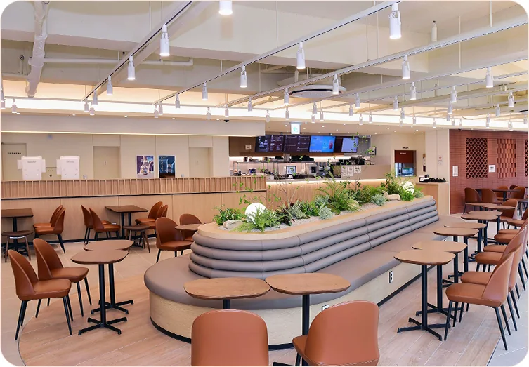 Official Sulbing interior with tables, counter and seating